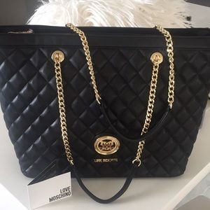 BEAUTIFUL LOVE MOSCHINO BAG 💼